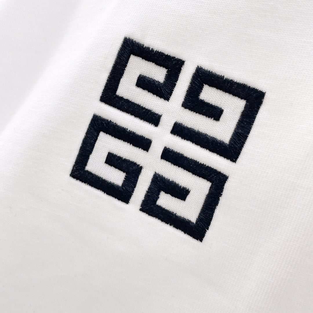 Givenchy T-Shirt