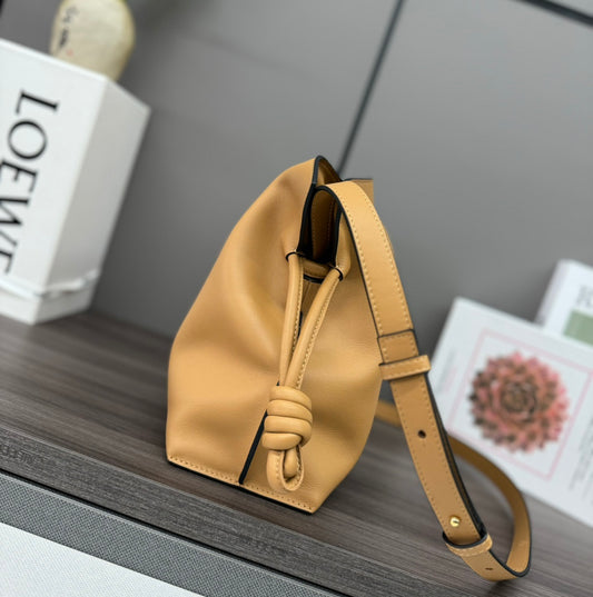 LOEWE Flamenco