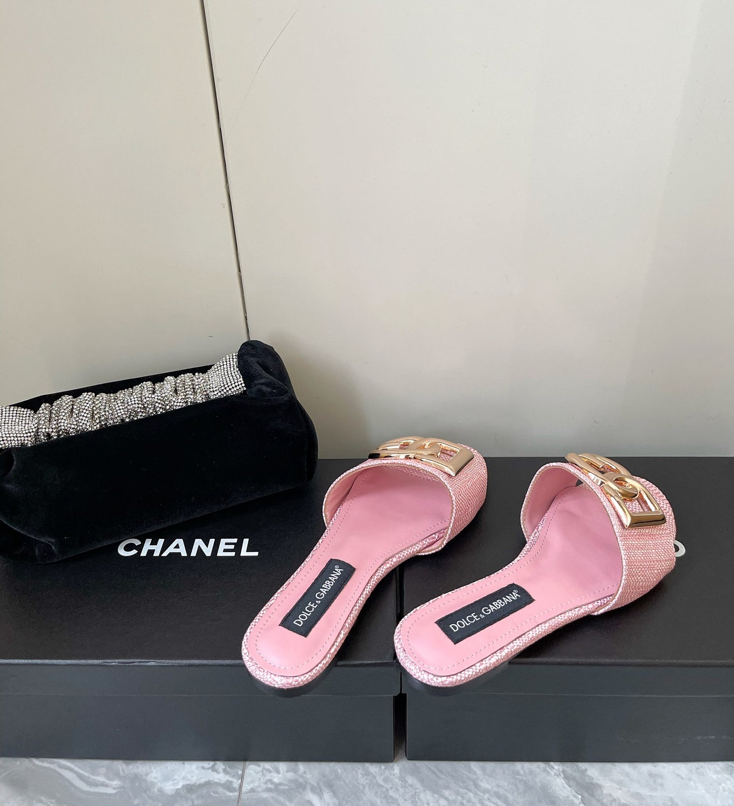Dolce & Gabbana Women's Logo Raffia Slides