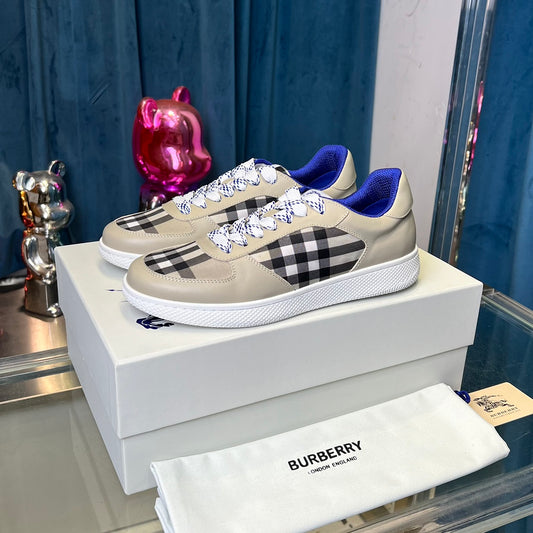 Burberry Sneakers