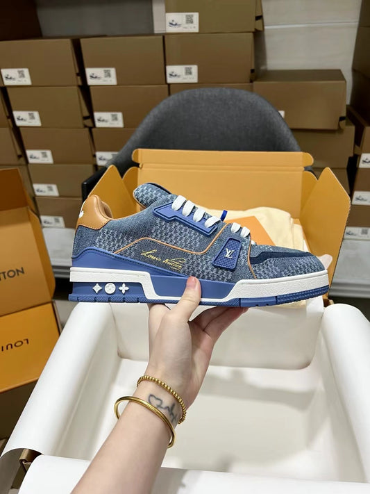 Louis Vuitton Sneakers