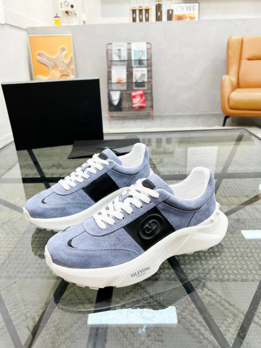 Valentino Sneakers
