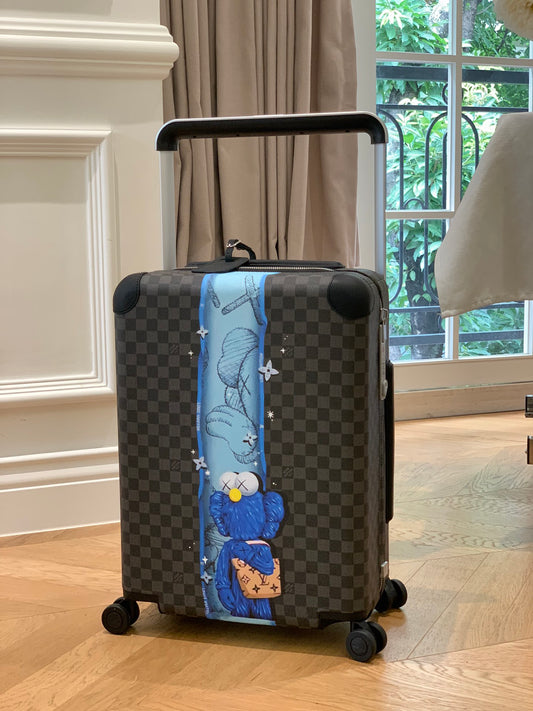 Louis Vuitton Horizon 55