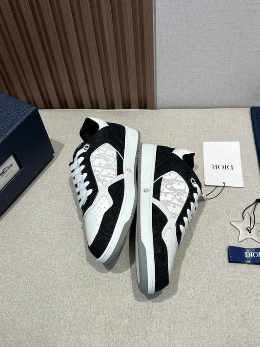DIOR Low Top Men's Sneaker