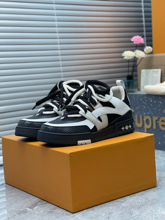 Louis Vuitton Low Top Sneaker