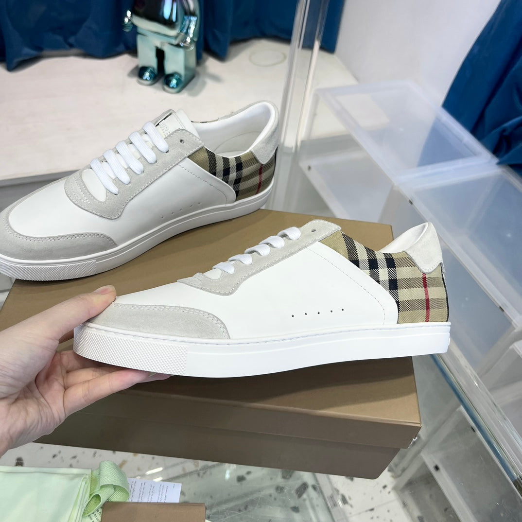 Burberry Sneakers
