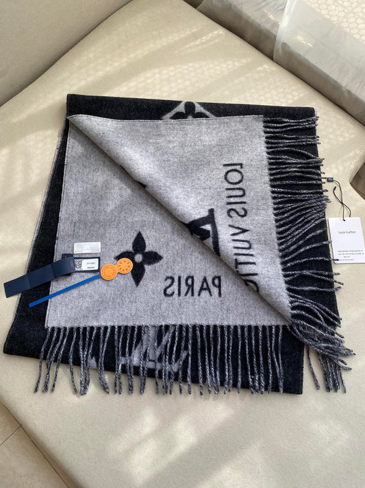 Louis Vuitton Scarf