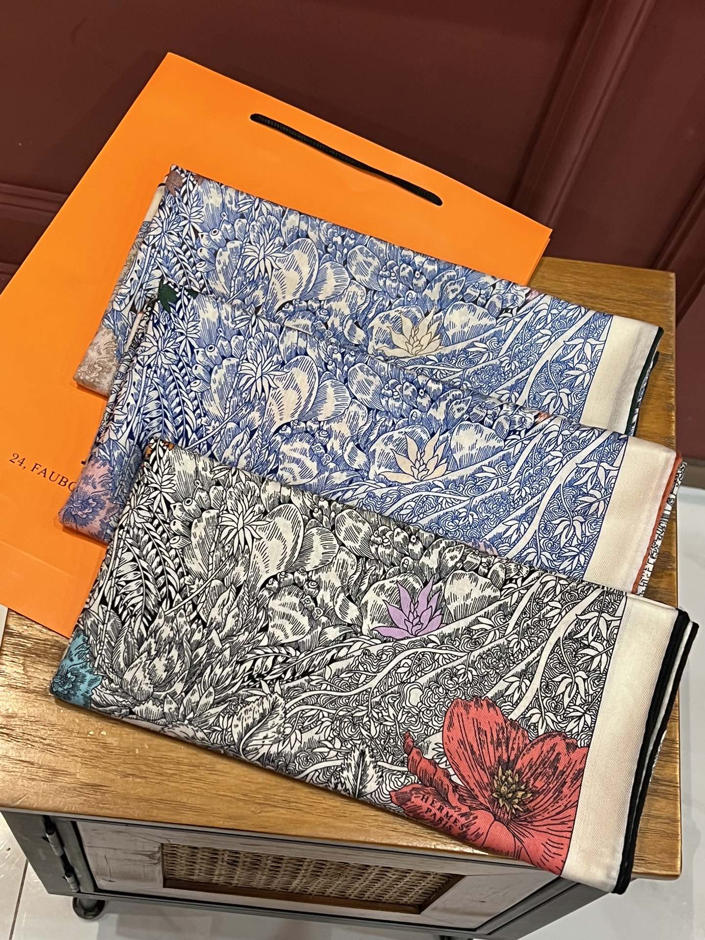 Hermès scarf