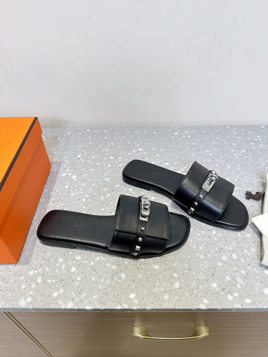 Hermès Women's Black Peep Toe Flat Sandals
