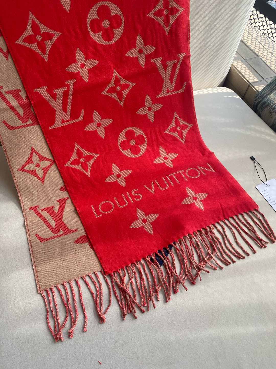Louis Vuitton Scarf