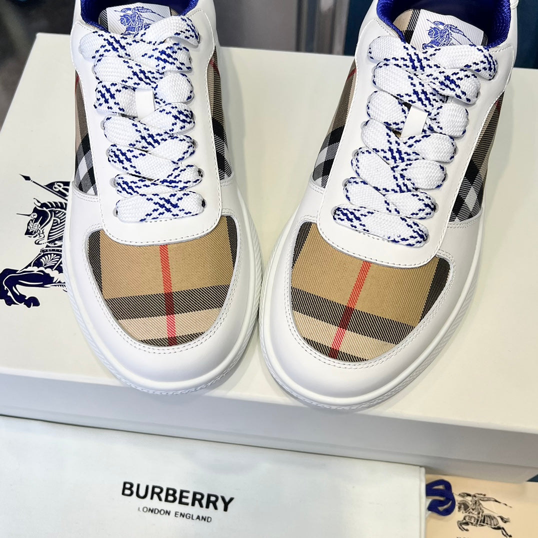 Burberry Sneakers