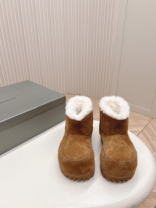 Balenciaga Mid Top Boots