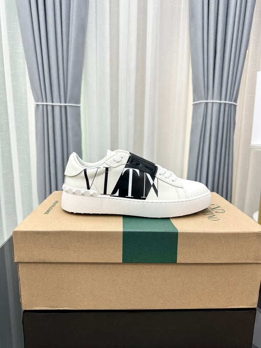 Valentino VLTN