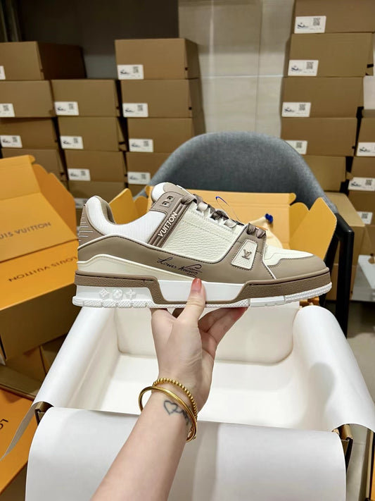 Louis Vuitton Sneakers