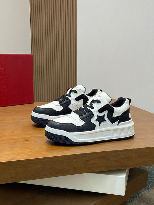 Valentino Sneakers