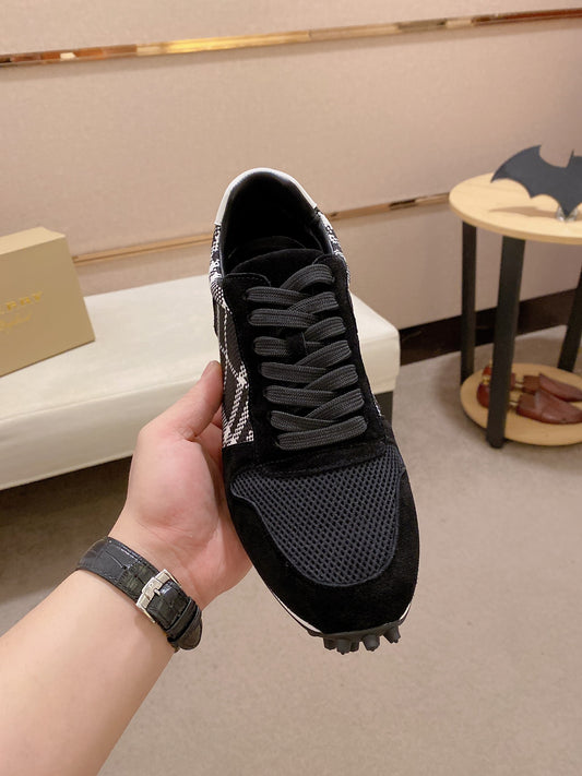 Burberry Sneakers
