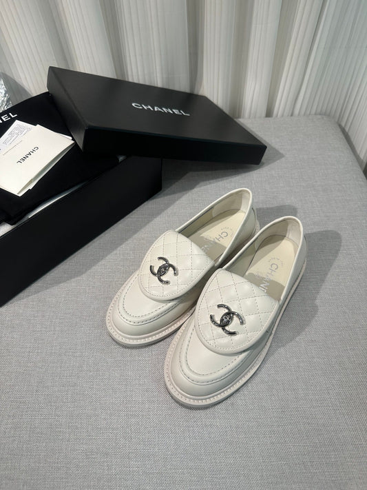 Chanel Elegant Girls’ Formal Shoes