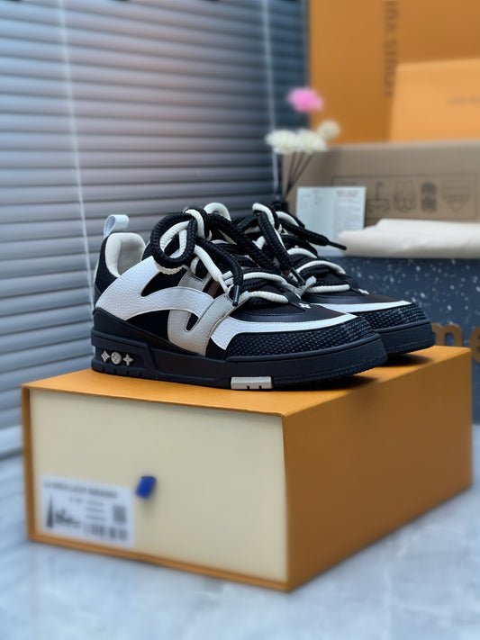 Louis Vuitton Low Top Sneaker