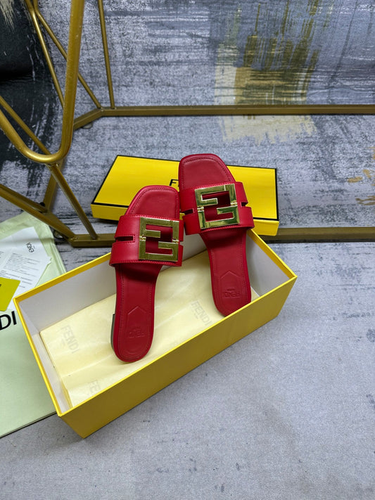 Fendi Women's Presbyopia Slippers