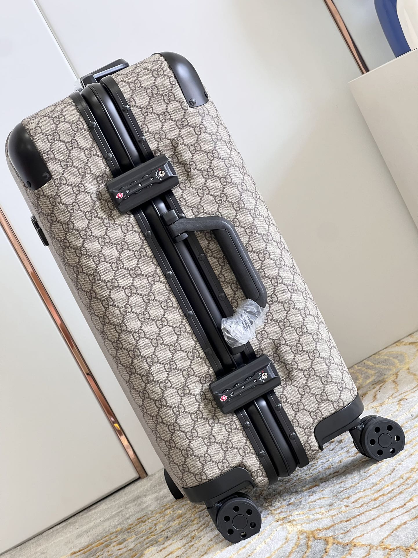 Gucci Porter cabin plus trolley