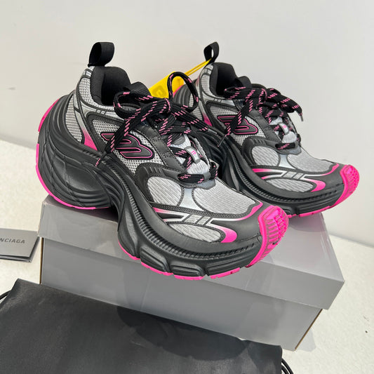 Balenciaga 10XL