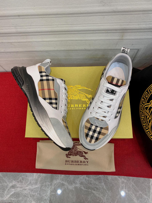 Burberry Sneakers
