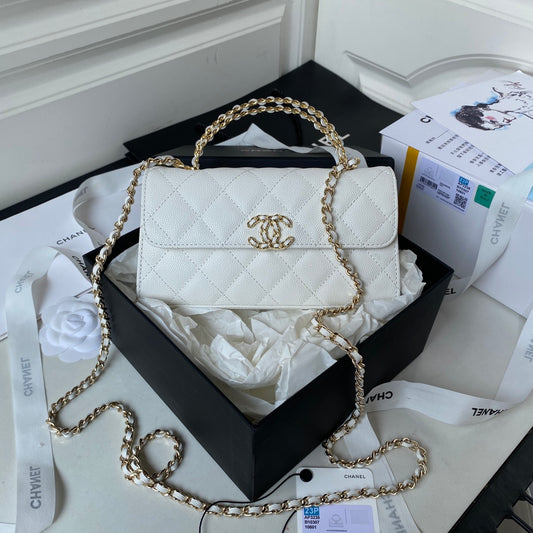 CHANEL CLUTCH WITH CHAIN - Summer 2025