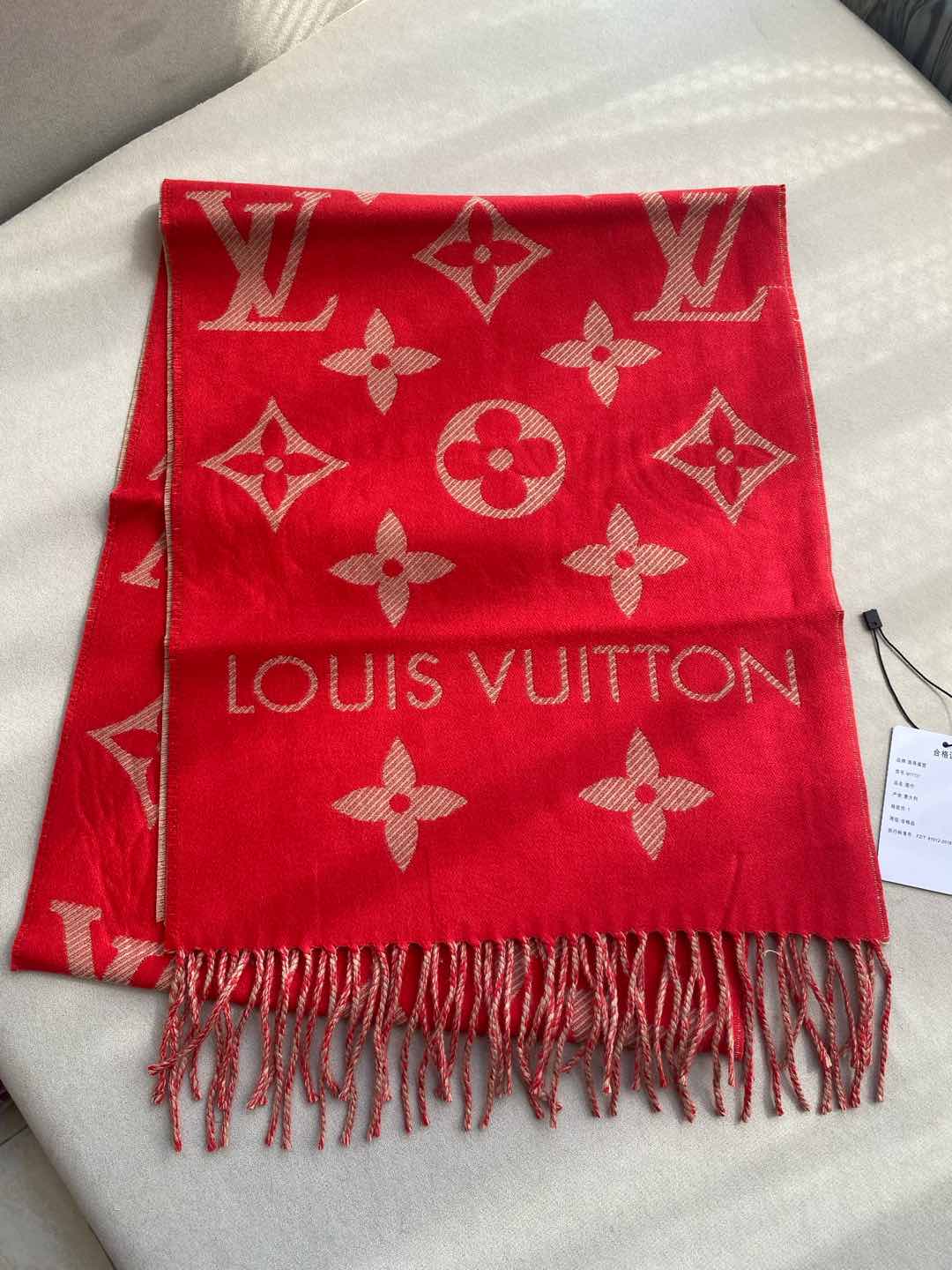 Louis Vuitton Scarf