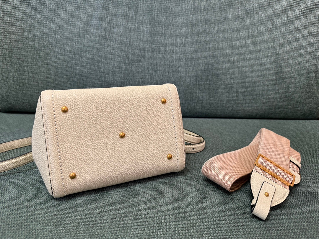Valentino VLT 26x27x17 CM bag