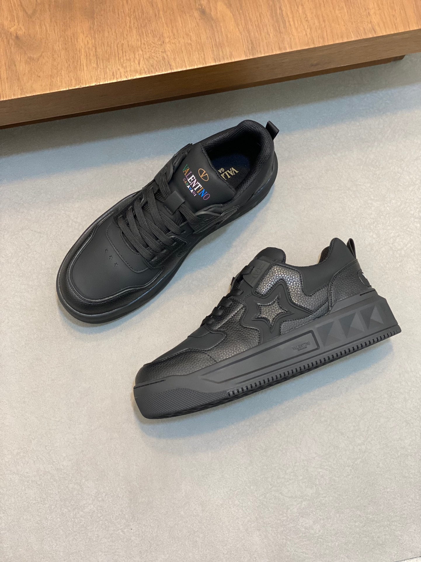 Valentino Sneakers