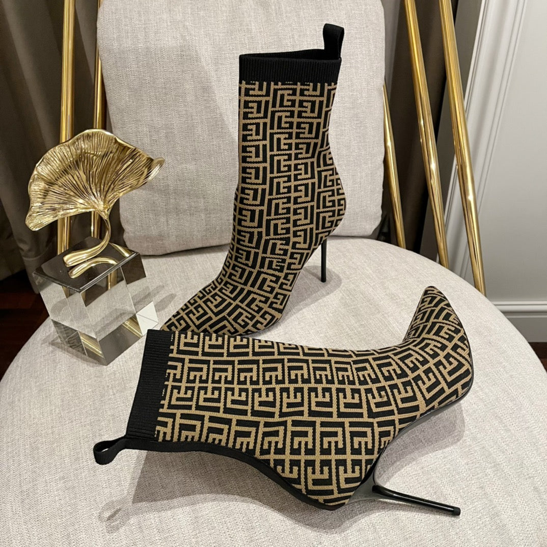 Balmain Skye 95 Knit Ankle Boots