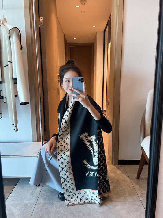 Louis Vuitton scarf