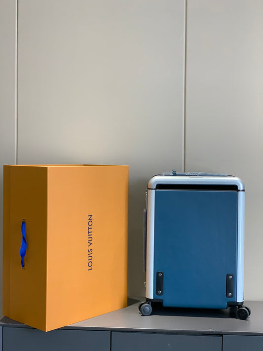 Louis Vuitton Horizon 55
