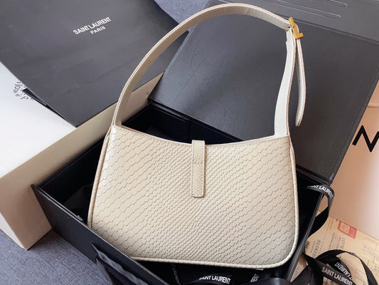 Saint Laurent Le 5 à 7 Hobo Bag in Matte Python - Black - Women