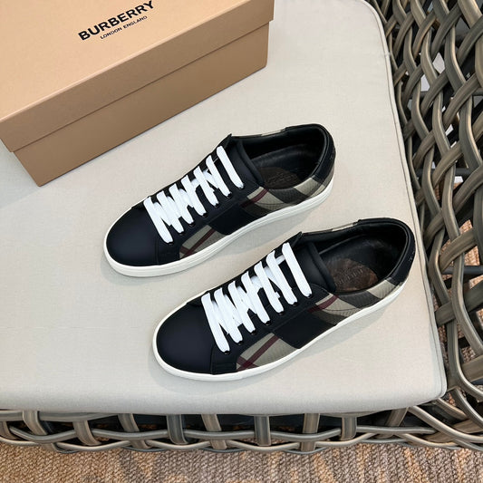 Burberry Sneakers