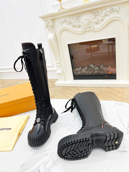 Louis Vuitton Ruby Ranger