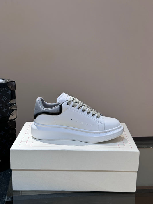 Alexander McQueen Oversized Sneaker