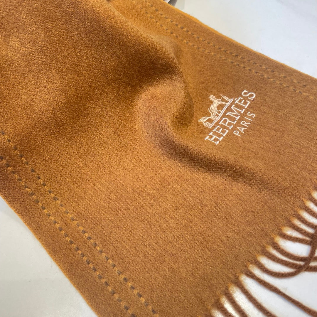 Hermès scarf