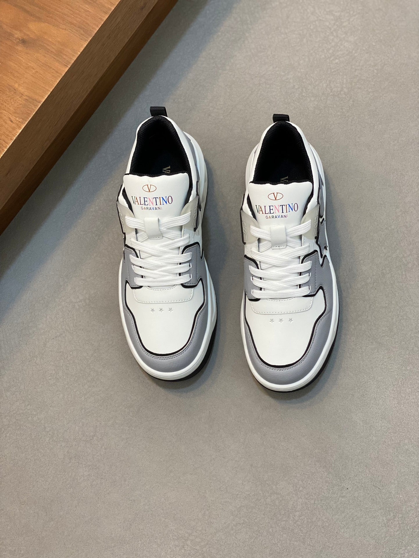 Valentino Sneakers