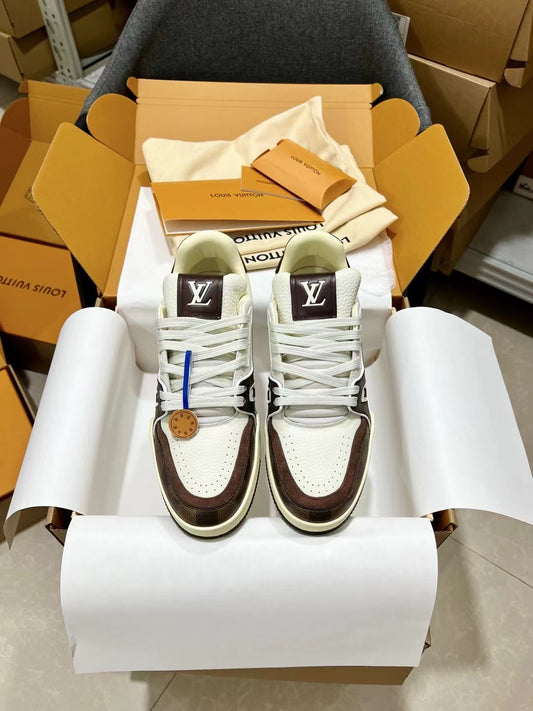Louis Vuitton Sneakers