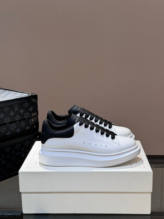 Alexander McQueen Oversized Sneaker
