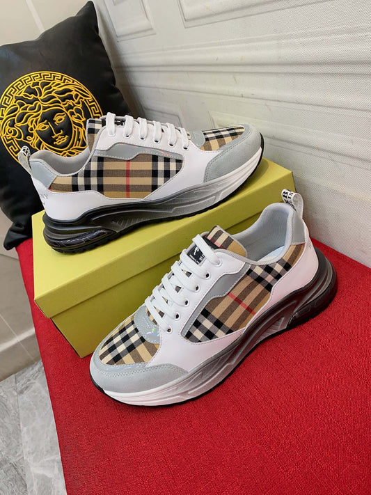Burberry Sneakers