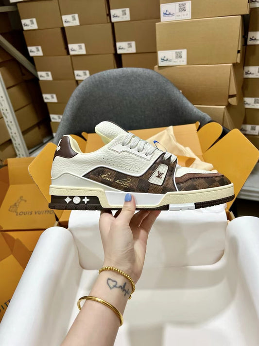 Louis Vuitton Sneakers