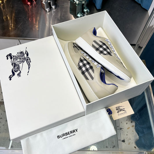Burberry Sneakers