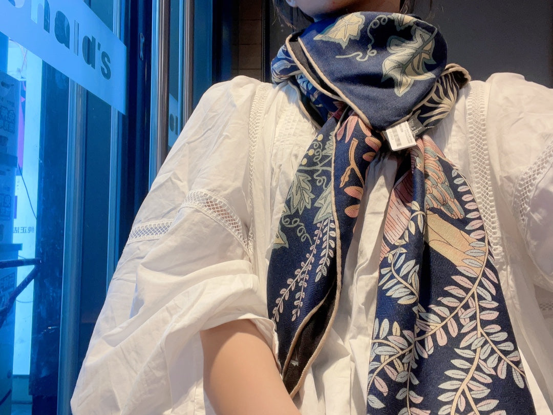 Hermès scarf