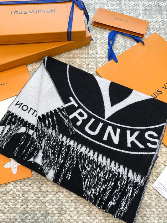 Louis Vuitton Scarf