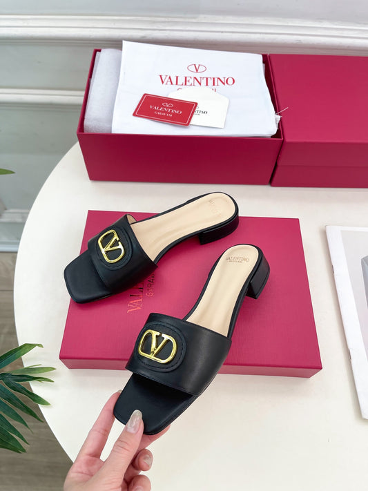 VALENTINO VLOGO SIGNATURE CHERRYFIC SLIDE SANDAL 20MM
