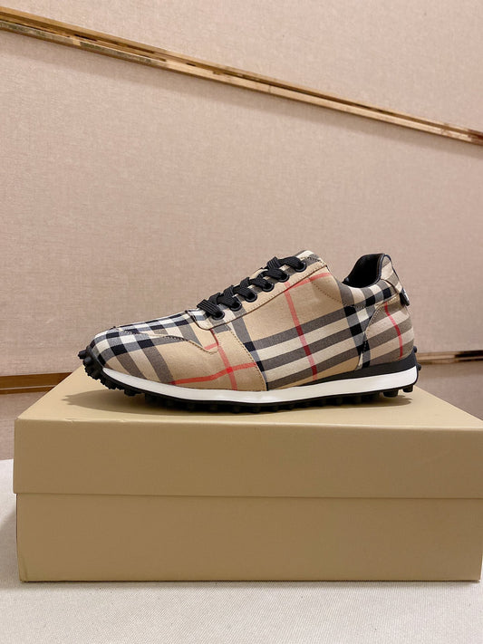 Burberry Sneakers
