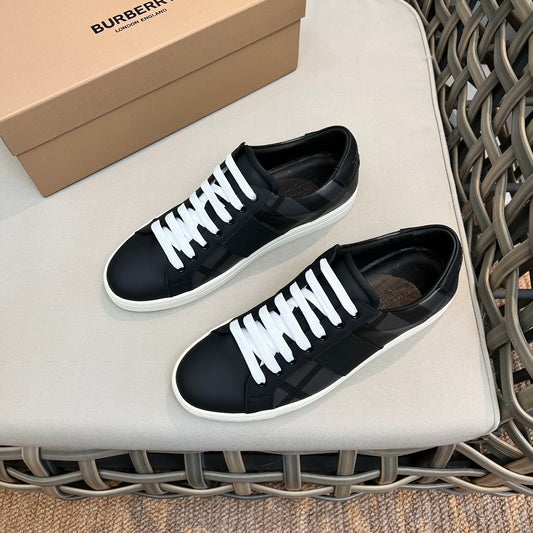 Burberry Sneakers