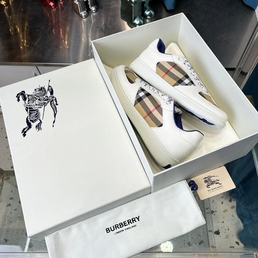 Burberry Sneakers